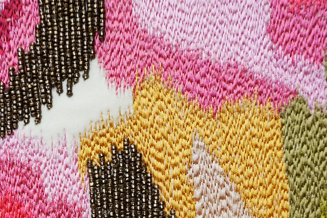 FLORAL DETAIL
